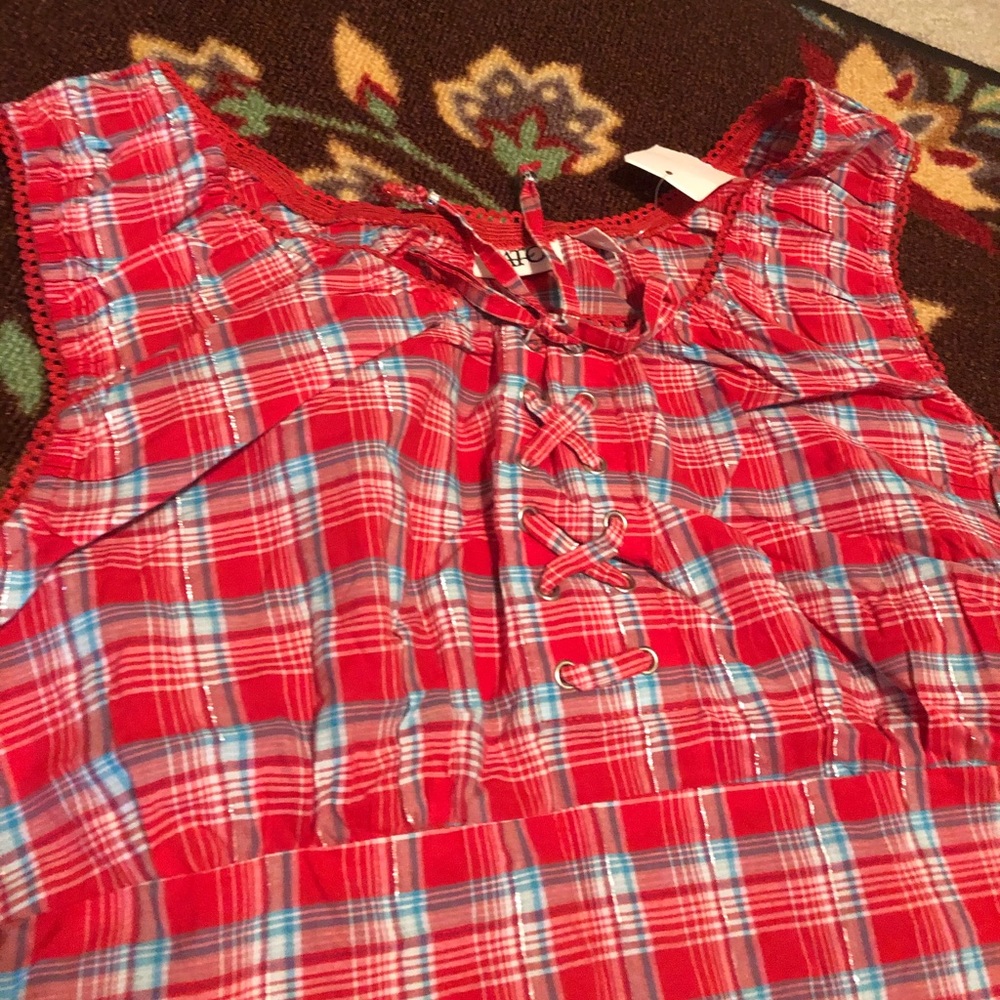 NWT- Super Cute Sleeveless Top